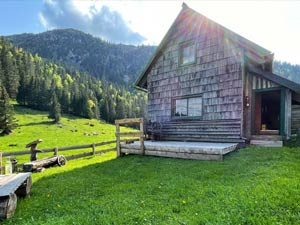 Alm Hütte