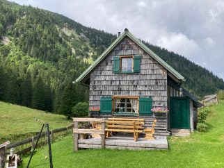 Alm Hütte